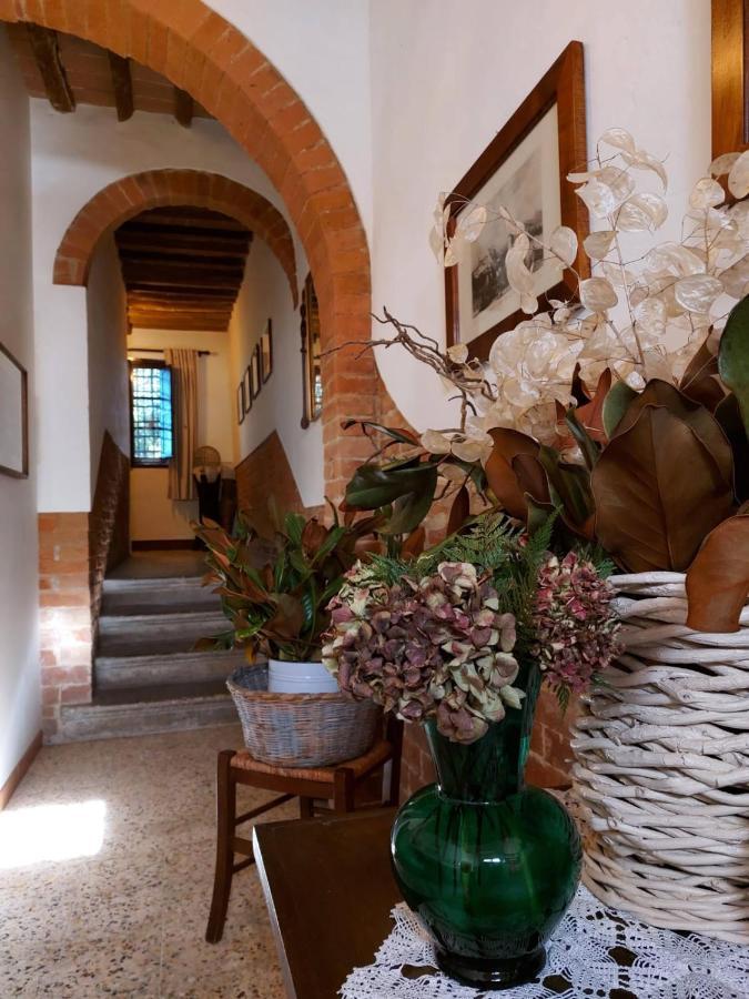 Casa Vacanze "L'Aione" Gambassi Terme Extérieur photo