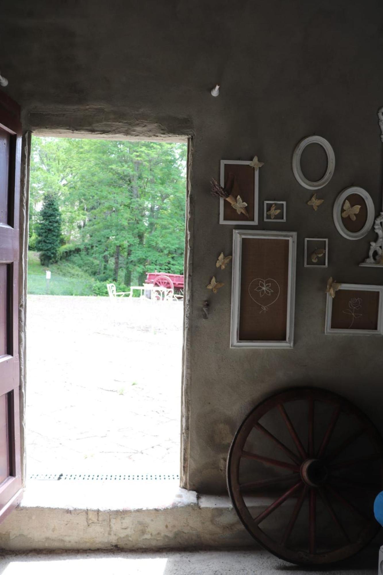 Casa Vacanze "L'Aione" Gambassi Terme Extérieur photo